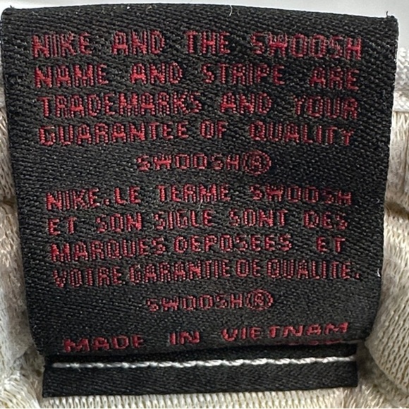 Nike Air Jordan 1 Retro High OG Black/Gym Red-White Sneakers - Picture 8 of 16